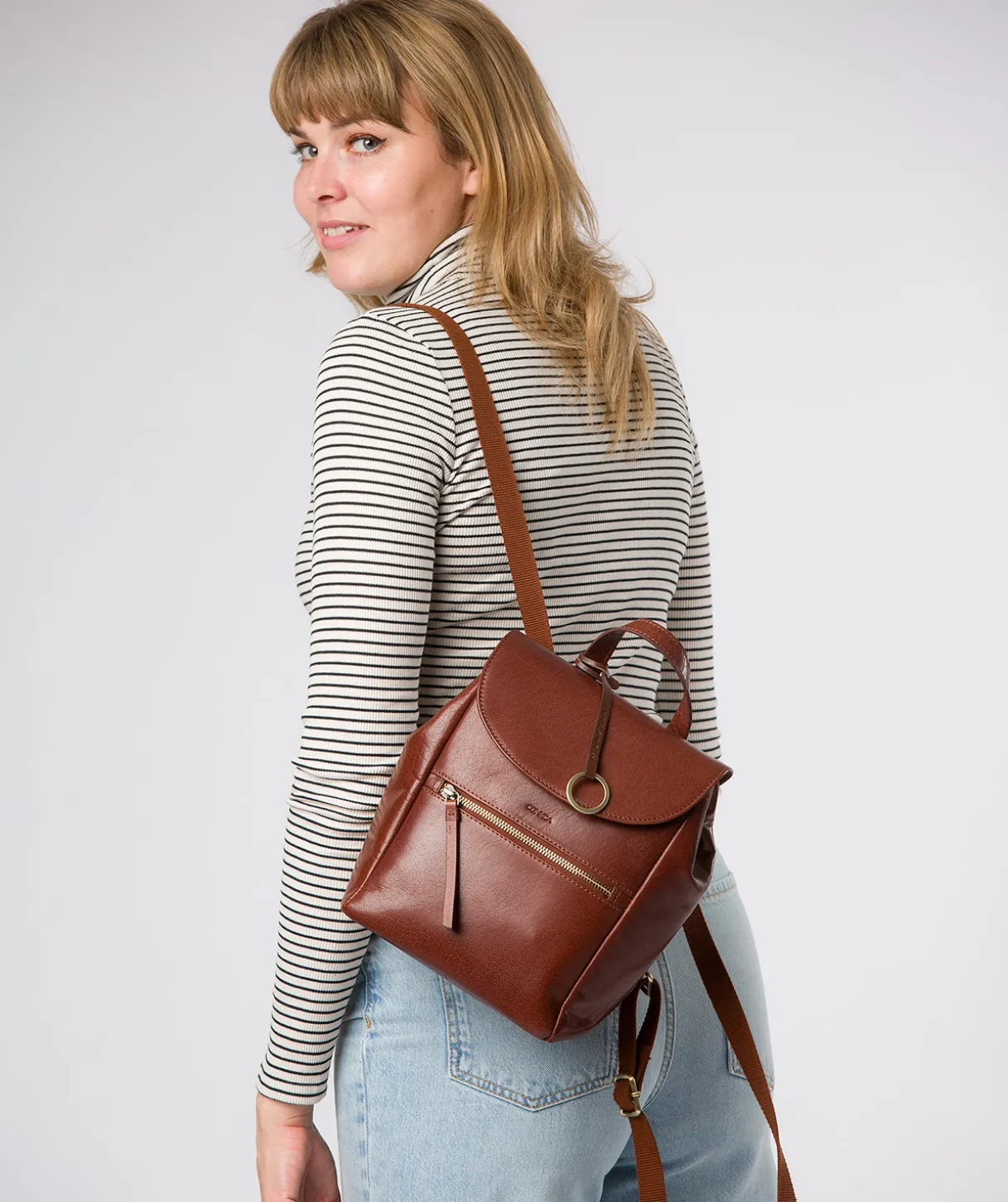Belle' Conker Brown Leather Backpack