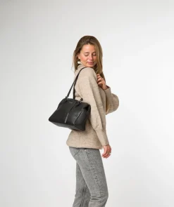 Faya' Black Leather Handbag