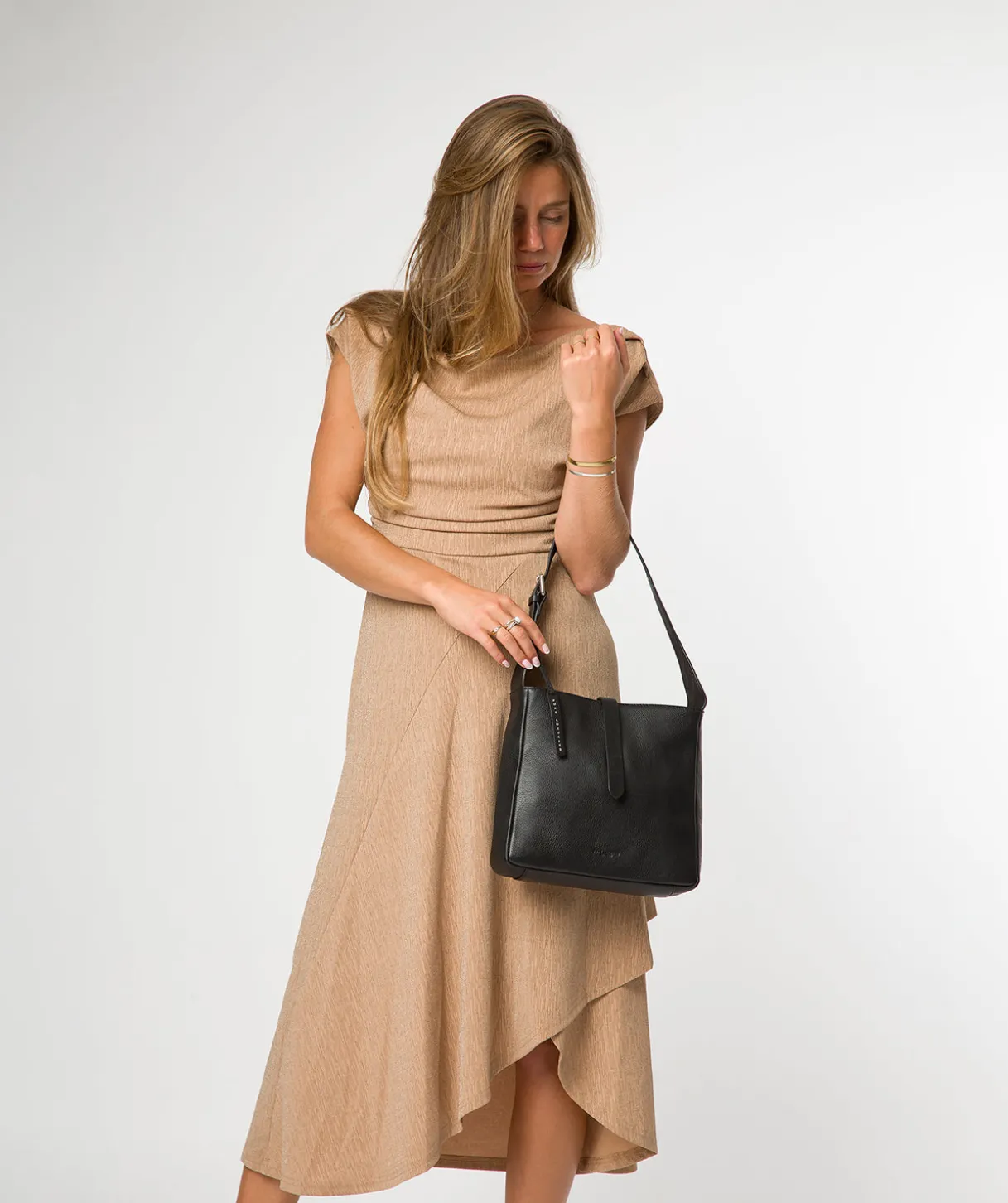 Isola' Black Leather Tote Bag