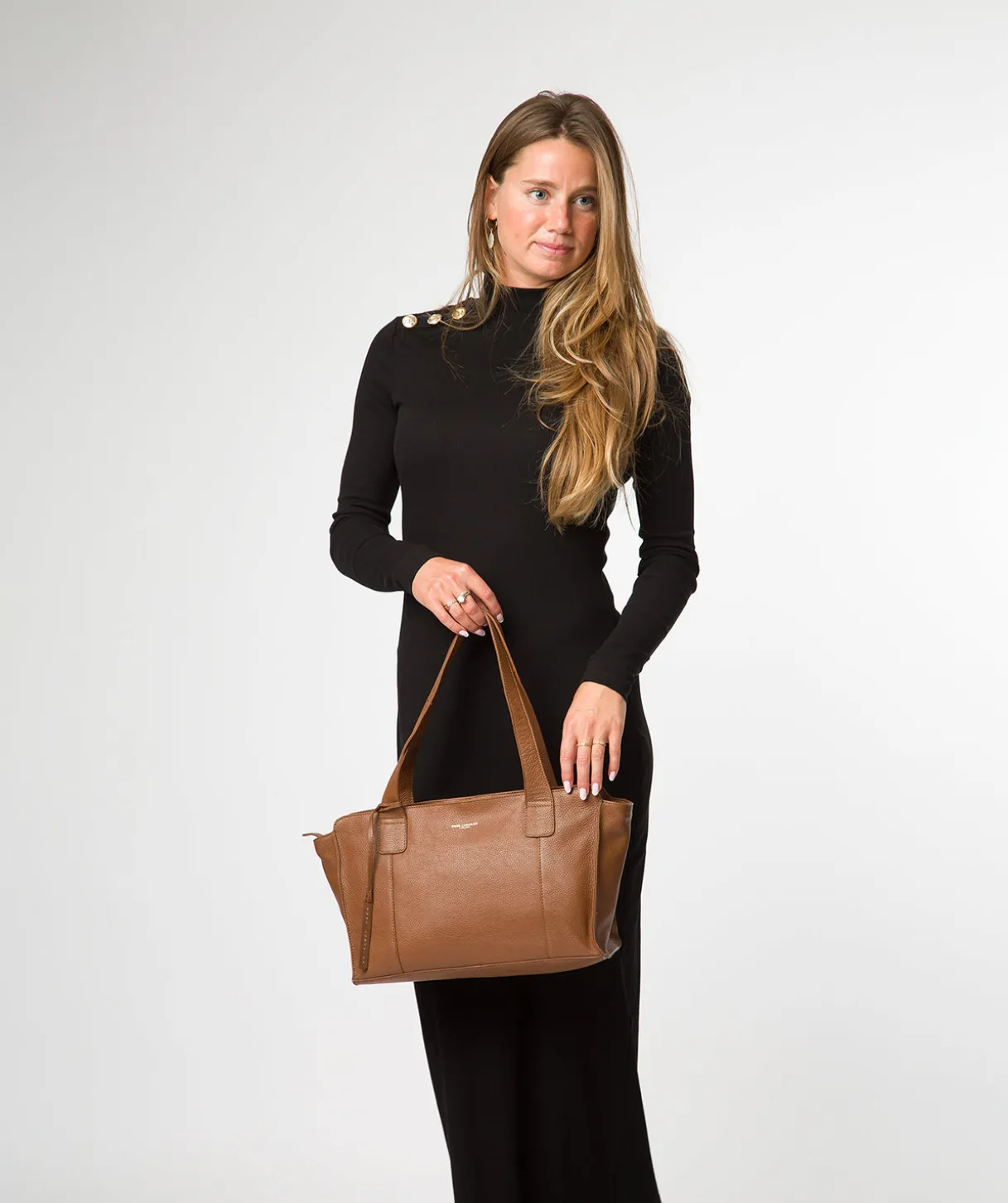 Mimi' Rich Tan Leather Handbag