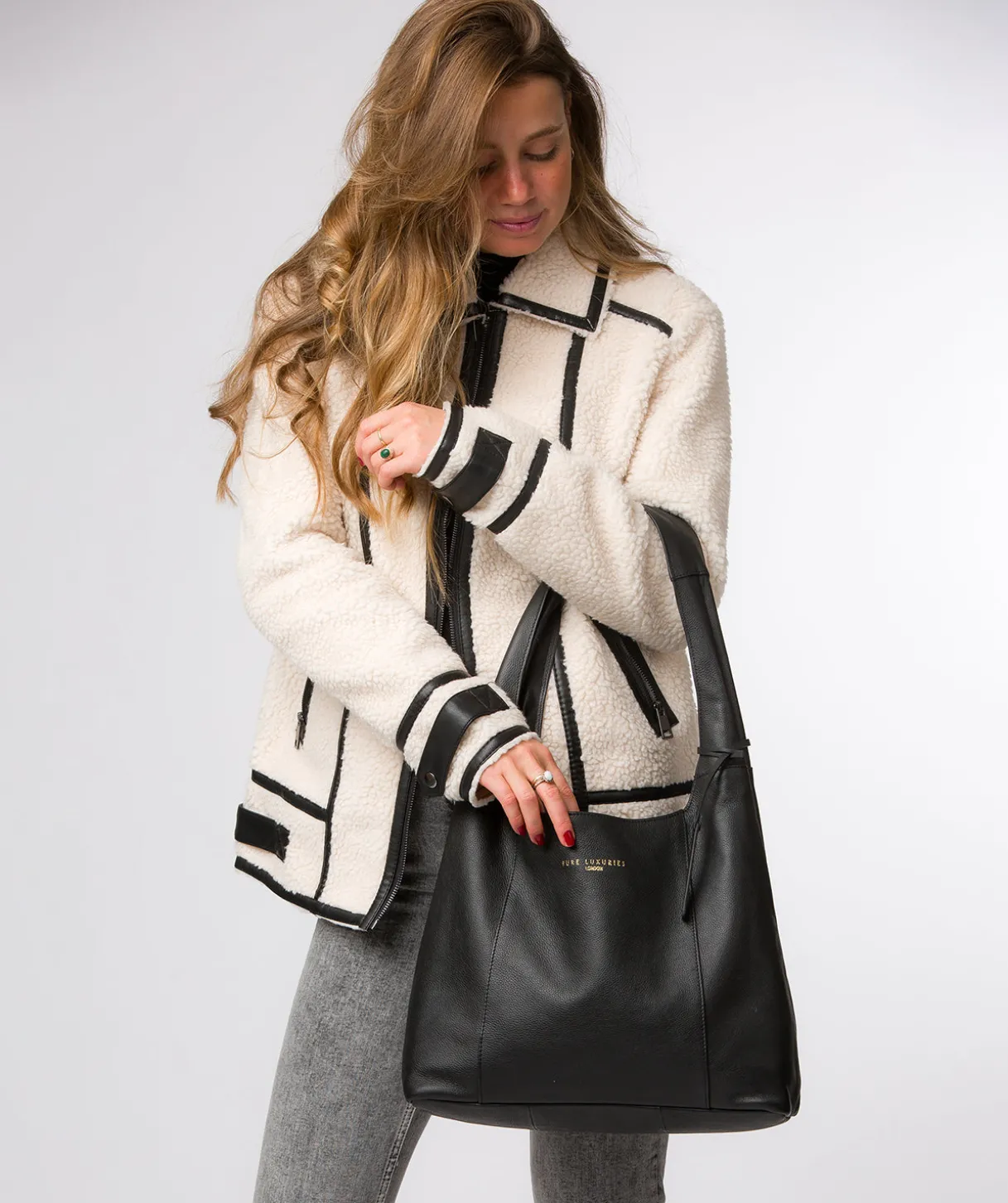 Nina' Black Leather Shoulder Bag