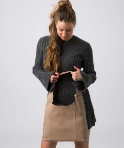Nina' Natural Taupe Leather Shoulder Bag