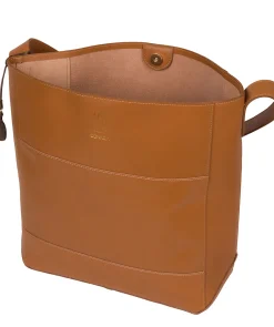 Reynolds' Saddle Tan Vegetable-Tanned Unlined Leather Shoulder Bag