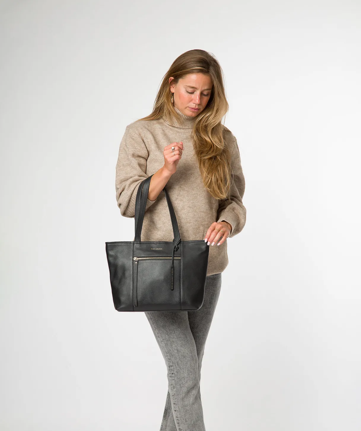 Roxby' Black Leather Tote Bag