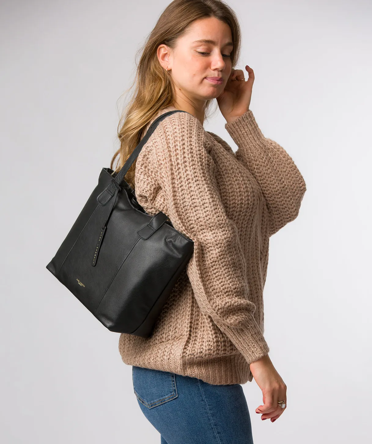 Windsor' Black Leather Tote Bag