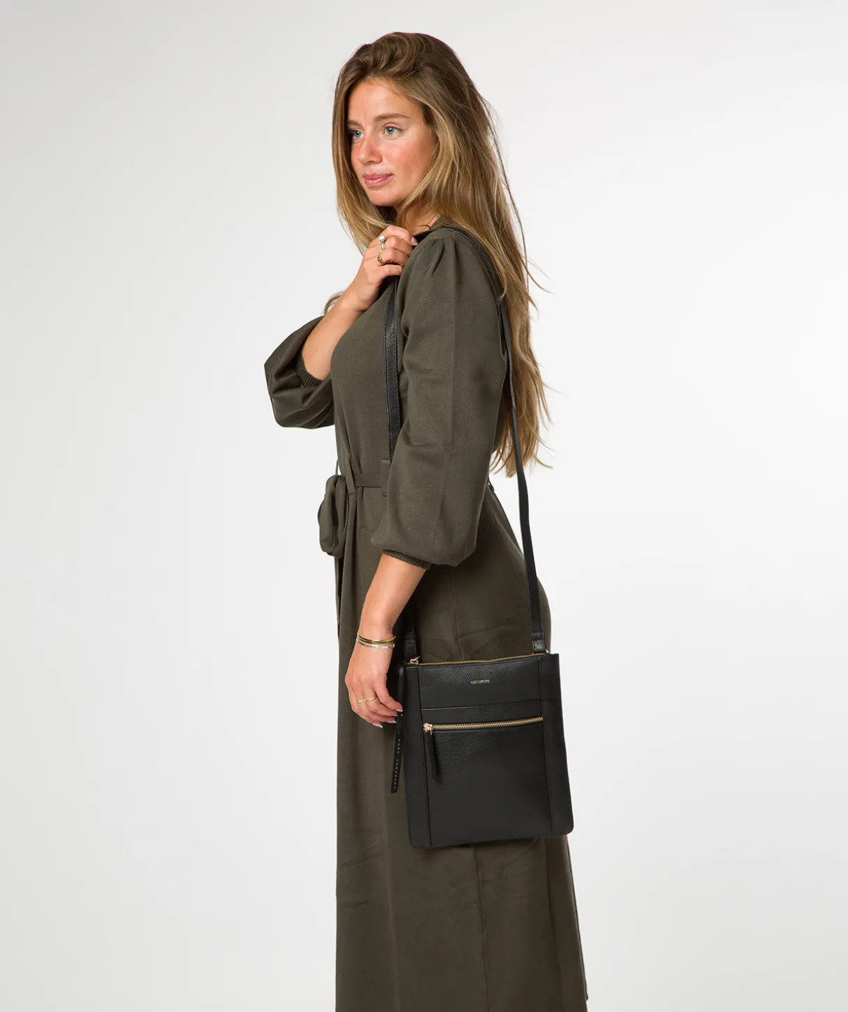 Wren' Black Leather Cross Body Bag