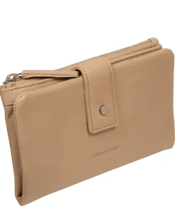 Zaraia' Latte Leather Purse
